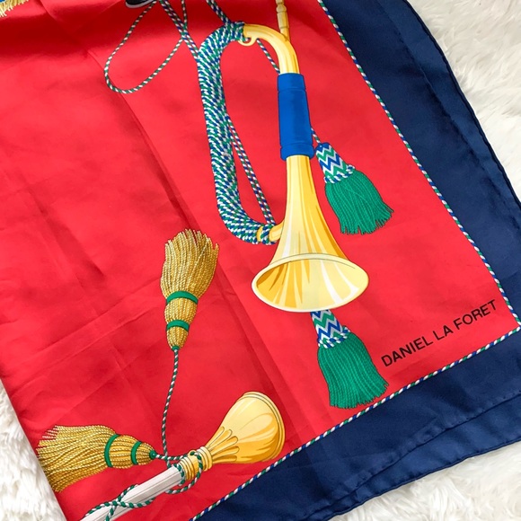 Daniel La Foret Designer Silk Scarf - Picture 13 of 16